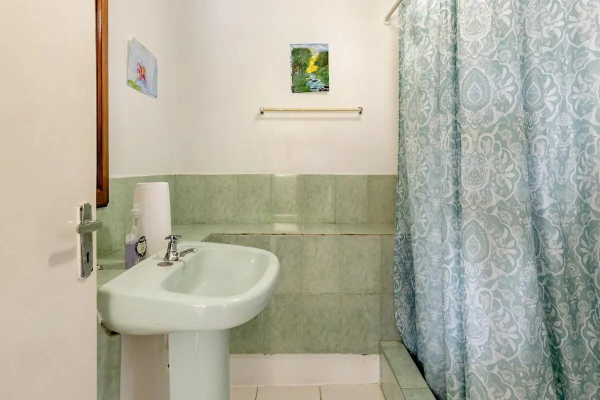 Rockside Villa - Oceanfront Paradise With Stunning Views Treasure Beach 0*,